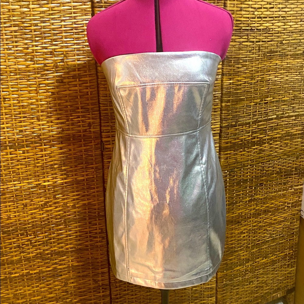 NWOT Forever 21 Silver chrome Pleather Strapless Mini Dress XL